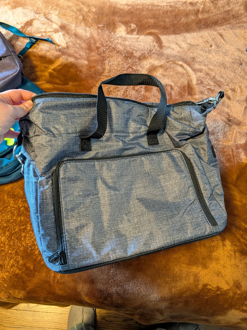 Thirty One - Travel Duffel Bag with Insulated Back Pocket